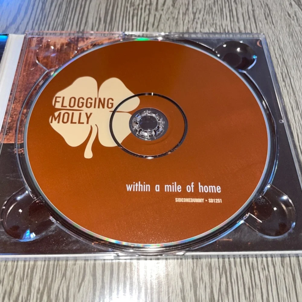 Flogging Molly - Within a Mile of Home CD - Picture 3 of 6